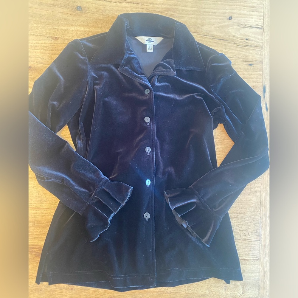 Amy‎ K Su Velvet Button Down Ruffle Sleeve Tie Back Black Women’s S Preloved